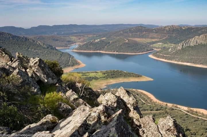 Pueblo Encanto, Apartamento Rural Herrera del Duque Kültér fotó